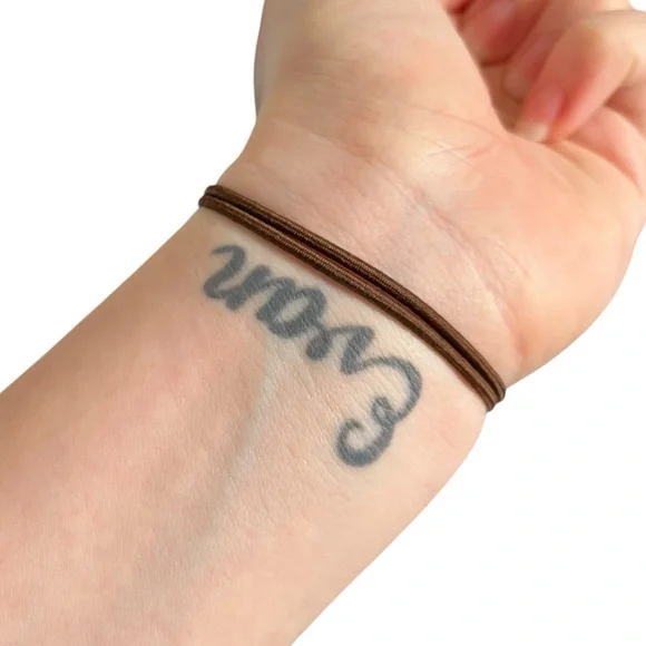 🍬7 for $15🍬 Wooden Flower Beaded Stretch Bracelet CC - Picture 3 of 4